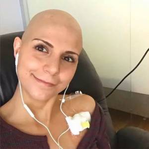 「你胸太小」，不會得乳癌」然而30歲的她，開始了化療...