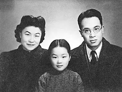 她是楊絳的母親，不做保姆式主婦，比63年美滿婚姻的女兒還幸福