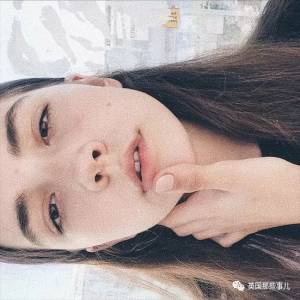 14歲俄羅斯美少女來中國走秀，卻倒後台突然死亡。模特的光環下，是血和淚