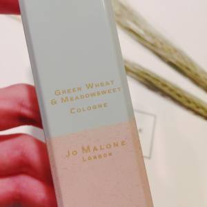 雙色奶油接拼瓶身！Jo Malone London 英倫田野English Fields限量系列