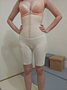 【孕婦塑身衣】穿上維娜斯塑身衣的效果，就是老公說看起來好像少了十公斤！