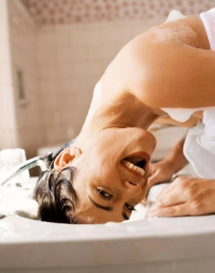 洗髮不能亂洗！潤髮乳不要接觸頭皮，洗頭時間最好在X點之前，5個Tips讓妳預防落髮