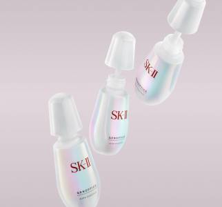 2021專櫃 開架美白精華推薦！雅詩蘭黛 SK-II 提亮膚色超有感，這幾款竟500有找！