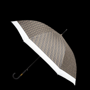 精品雨傘推薦Top7！Fendi Burberry Off-White....夢幻 經典款式全都有，雨天也能時尚滿分！