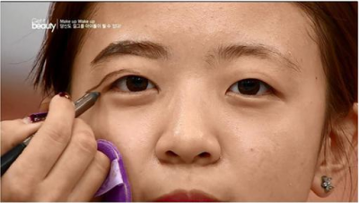 現在韓國人都不整容啦！超扯『整容級化妝術』！這根本不是同一個人吧！